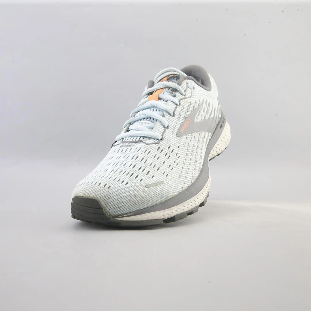 BROOKS GHOST 13 Brooks running shoe close-ups