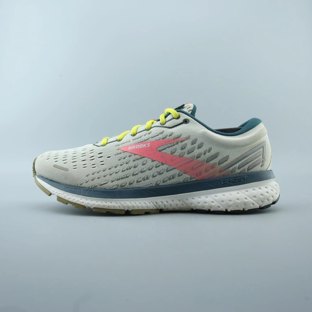 BROOKS GHOST 13 Brooks durable running sneaker designs
