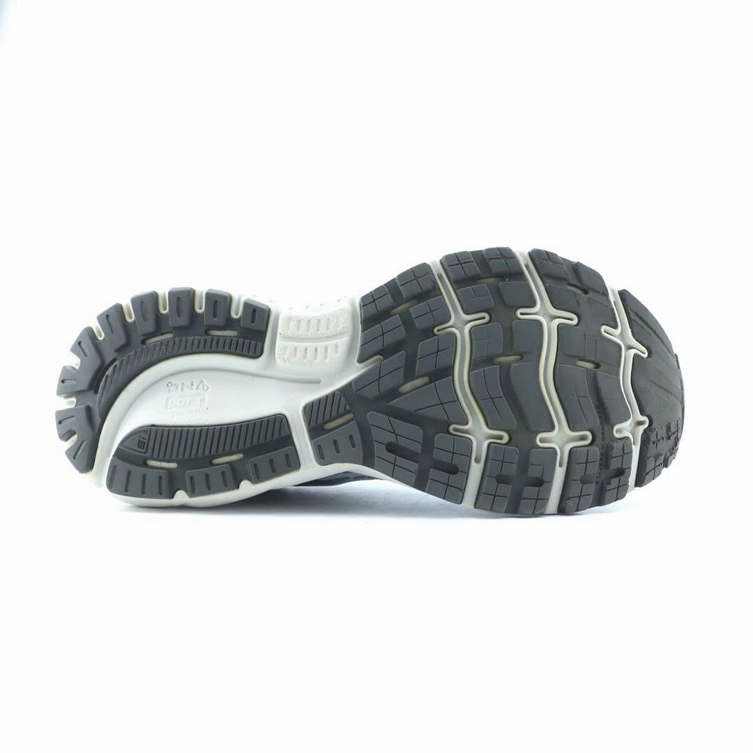 BROOKS GHOST 13 performance running shoe visuals