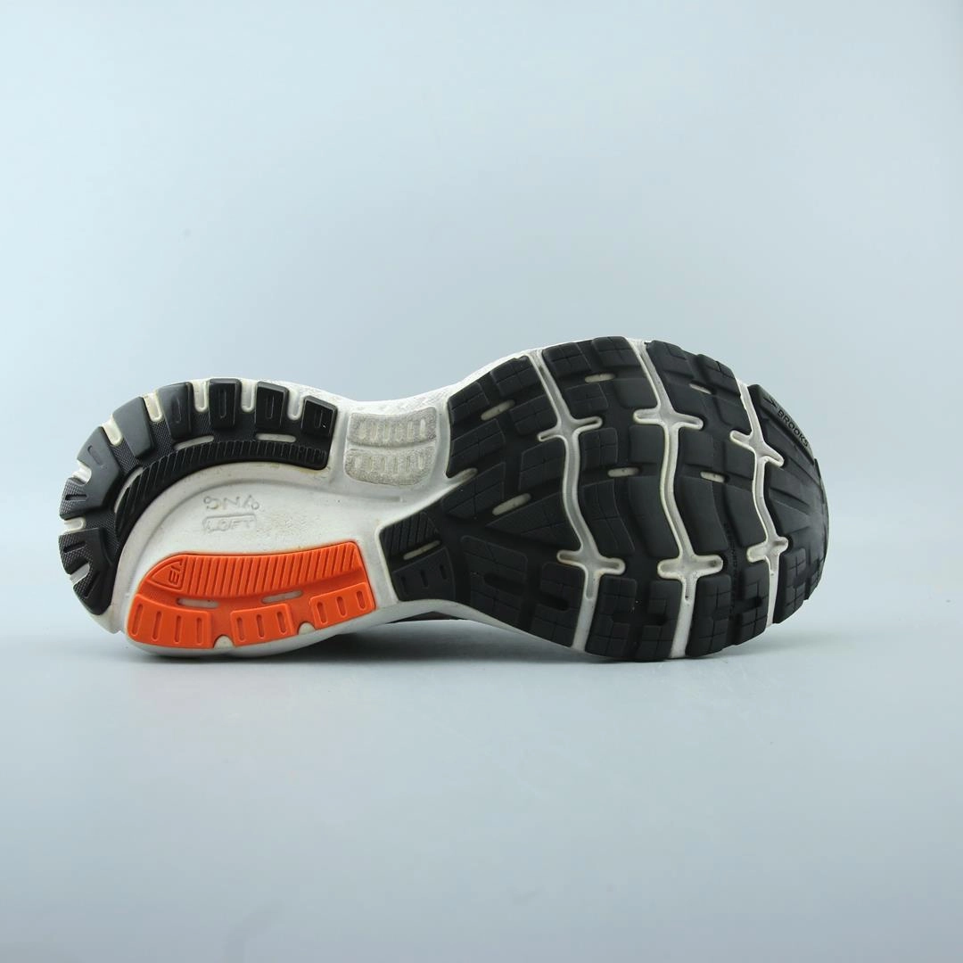 BROOKS GHOST 13 performance running shoe visuals