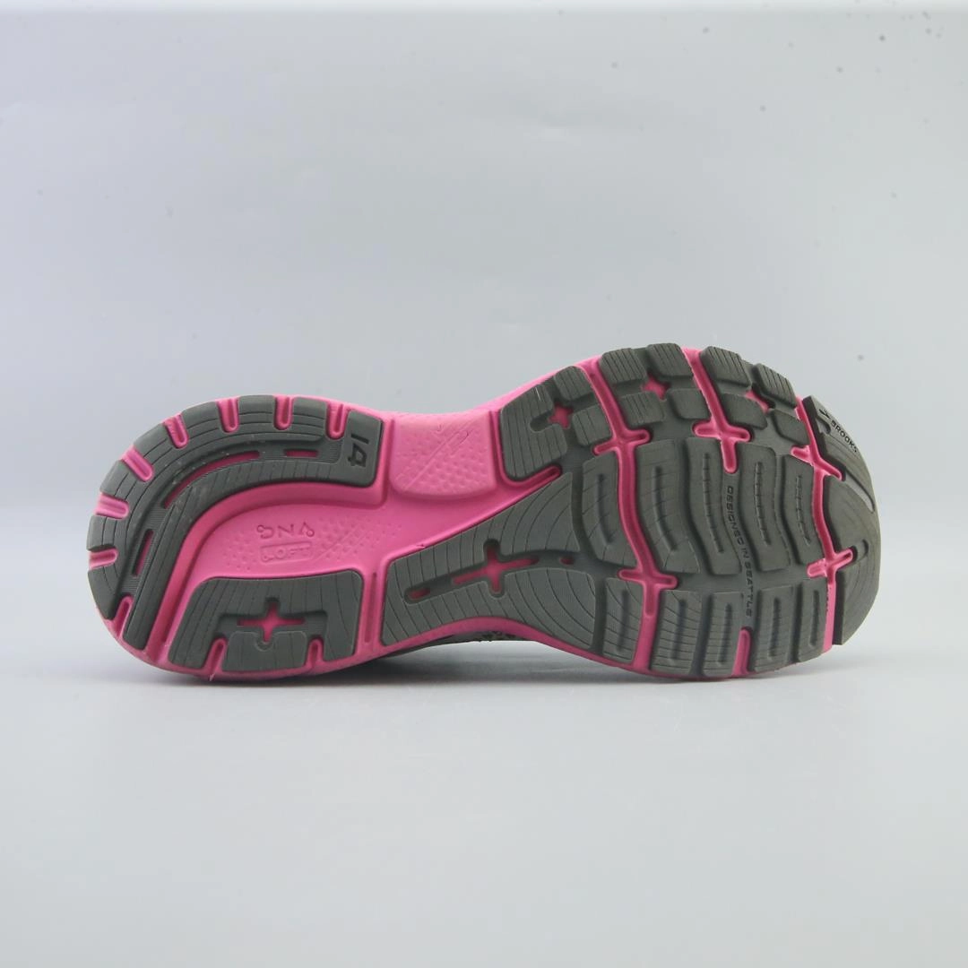 BROOKS GHOST 14 Brooks running shoe close-ups