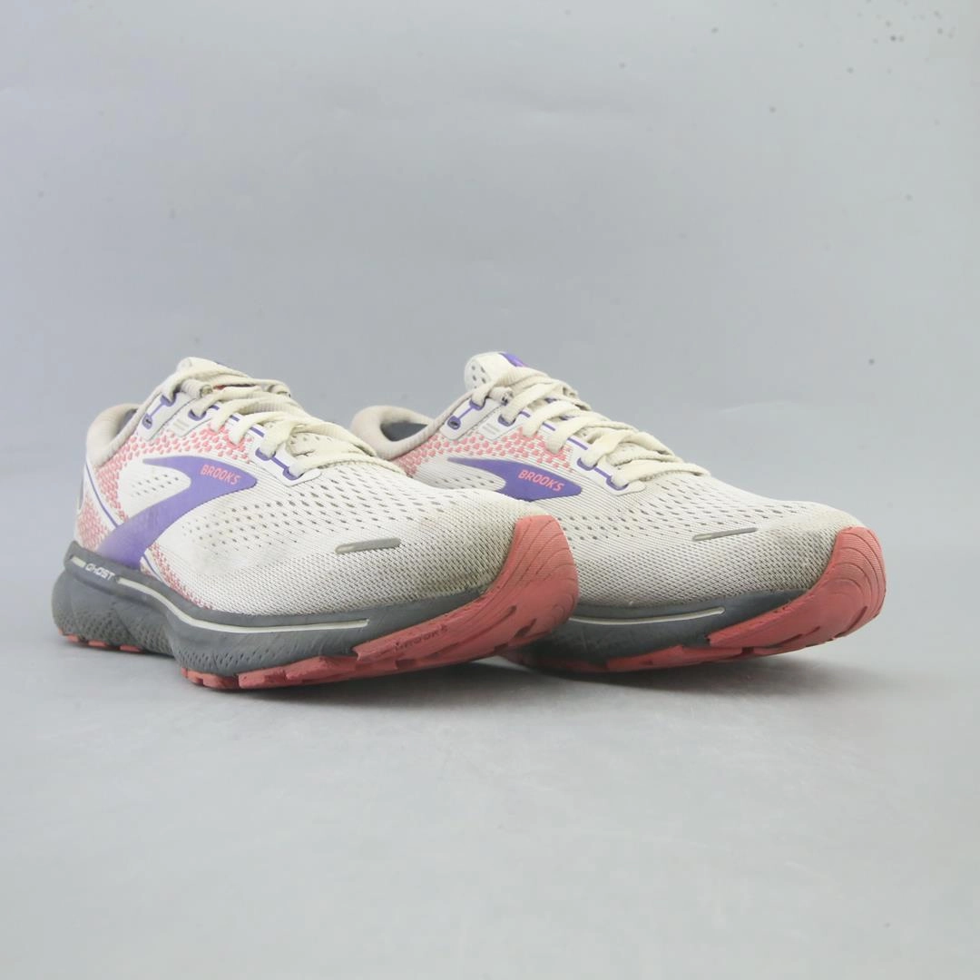 BROOKS GHOST 14 Brooks running shoe close-ups