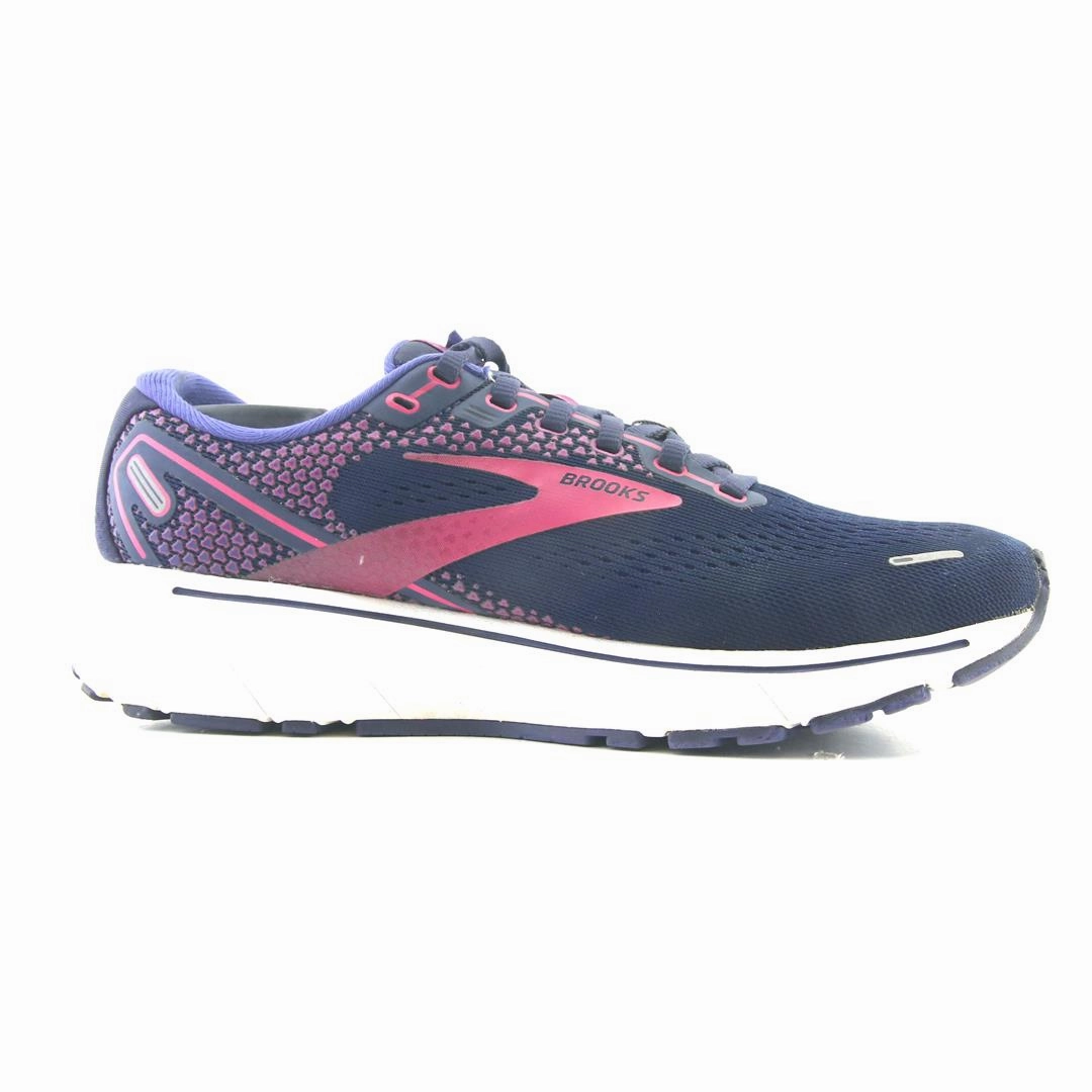 BROOKS GHOST 14 Brooks running shoe close-ups