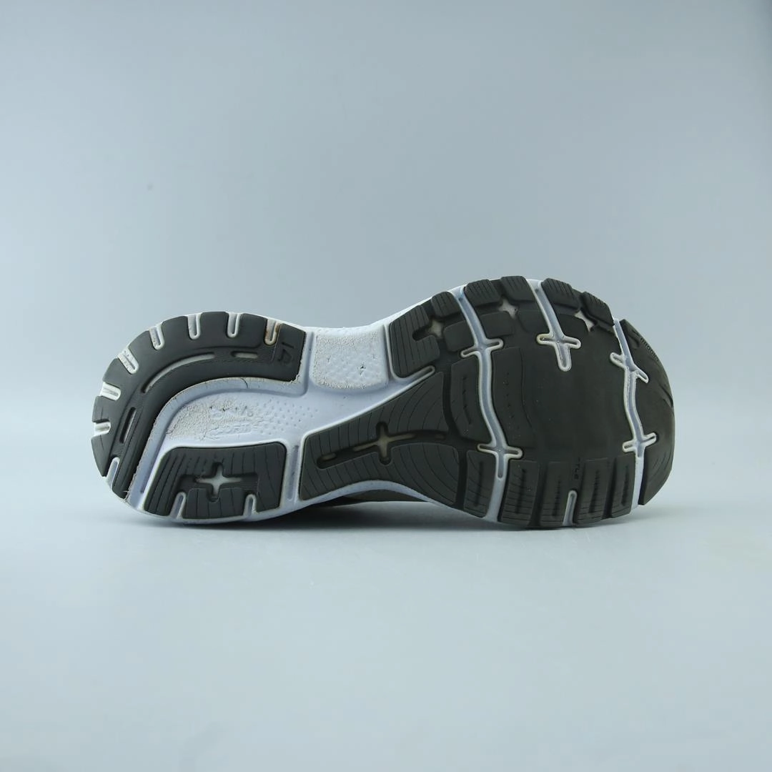 BROOKS GHOST 14 Brooks trainer design images