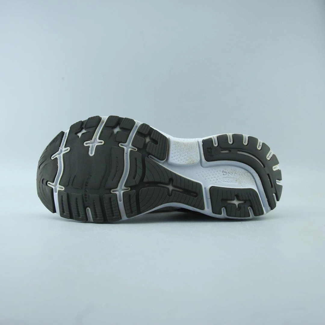 BROOKS GHOST 14 Brooks trainer design images