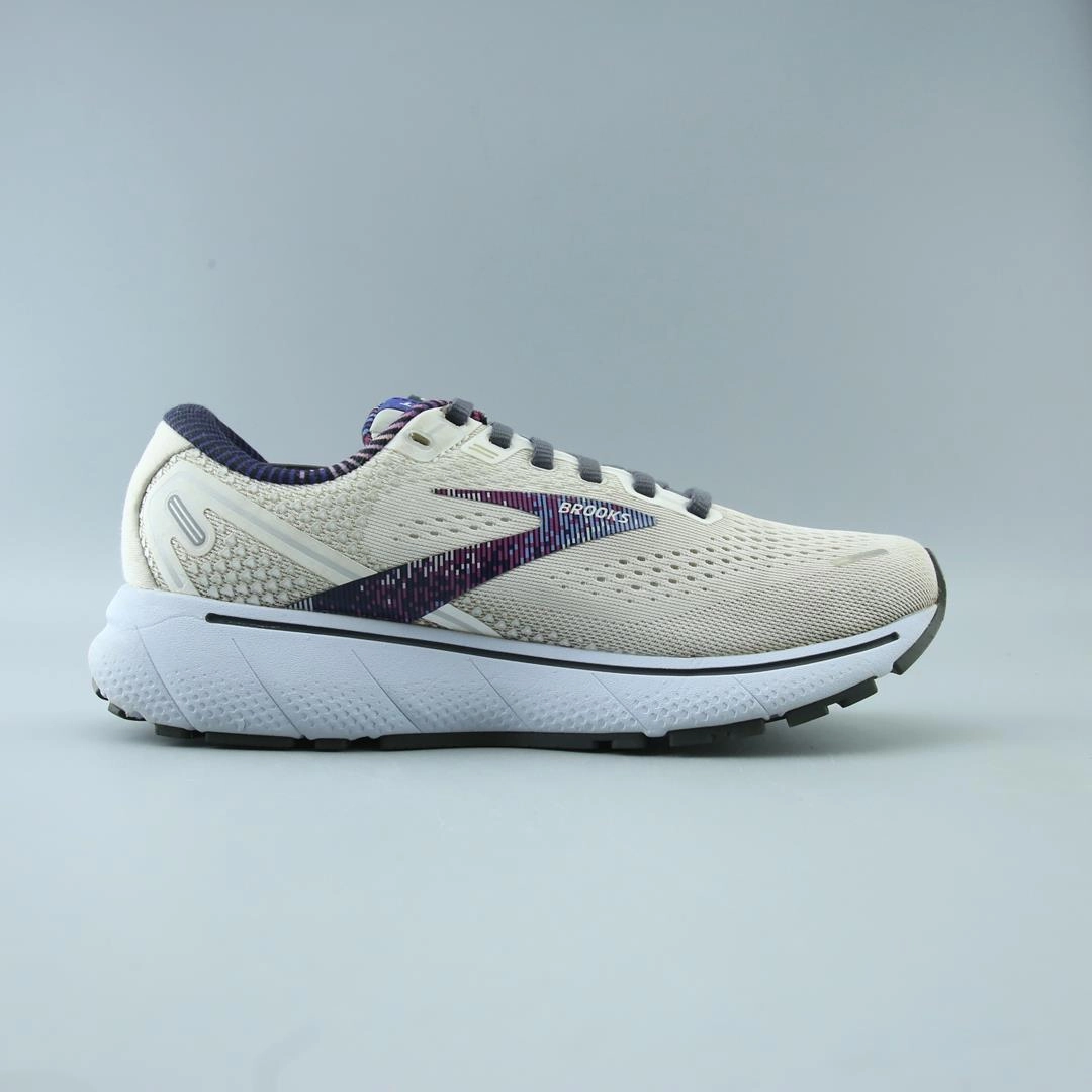 BROOKS GHOST 14 Brooks trainer design images