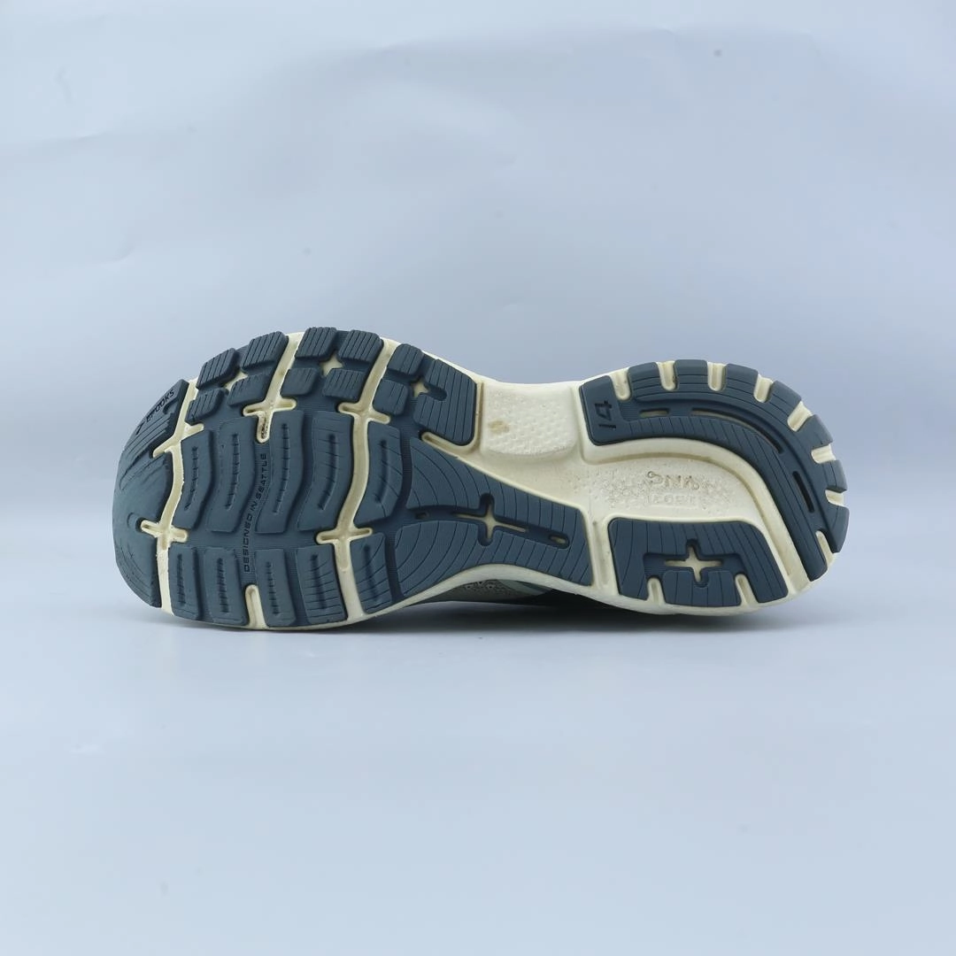 BROOKS GHOST 14 Brooks trainer design images