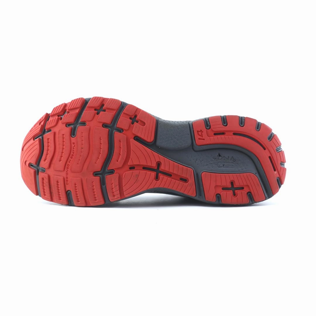 BROOKS GHOST 14 lightweight running shoe photos