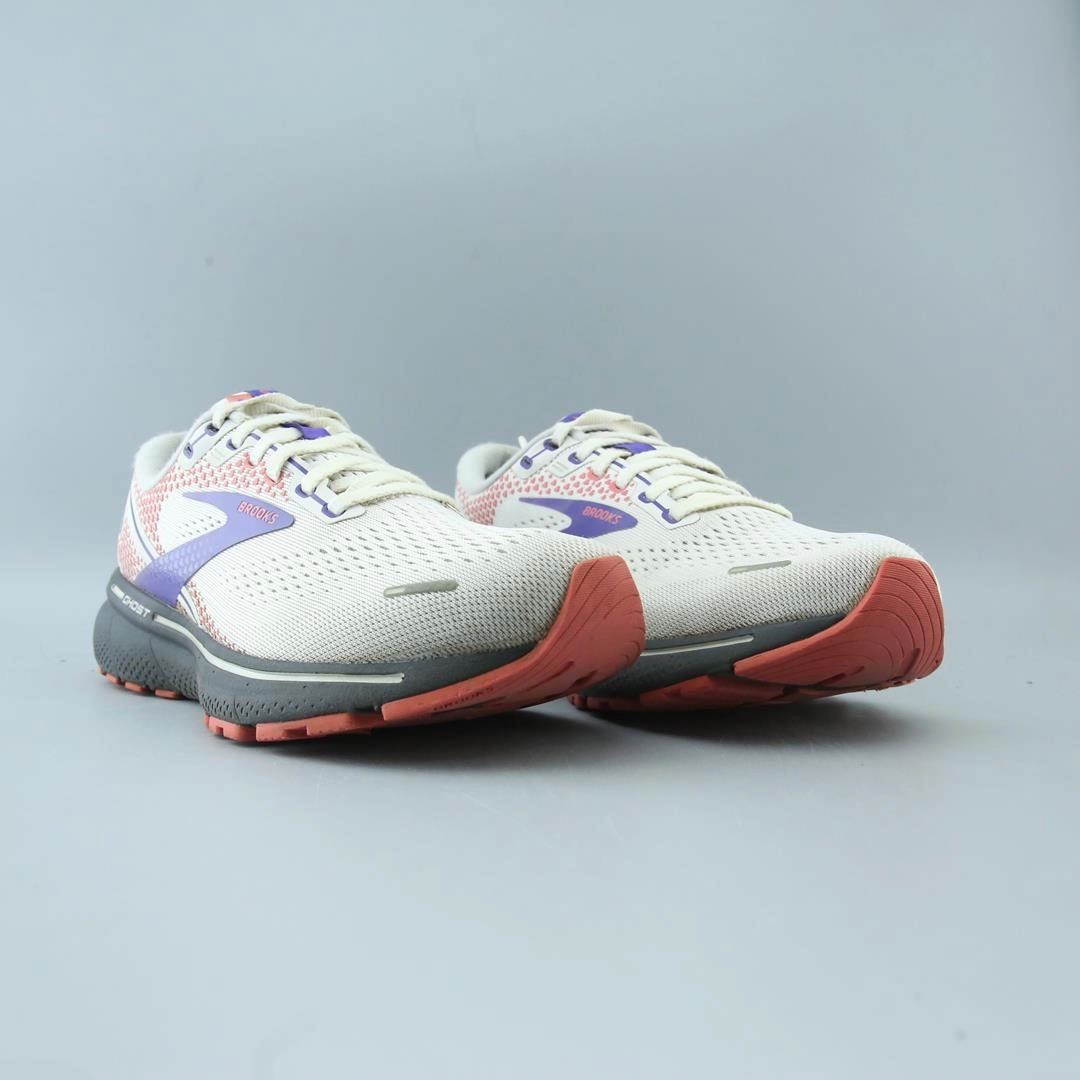 BROOKS GHOST 14 performance running shoe visuals