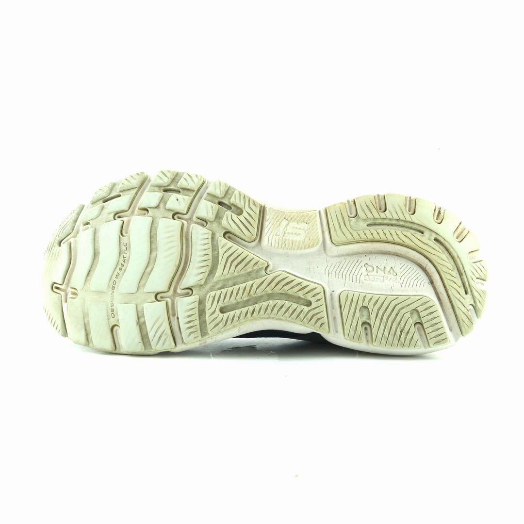 BROOKS GHOST 15 athletic Brooks shoe snapshots