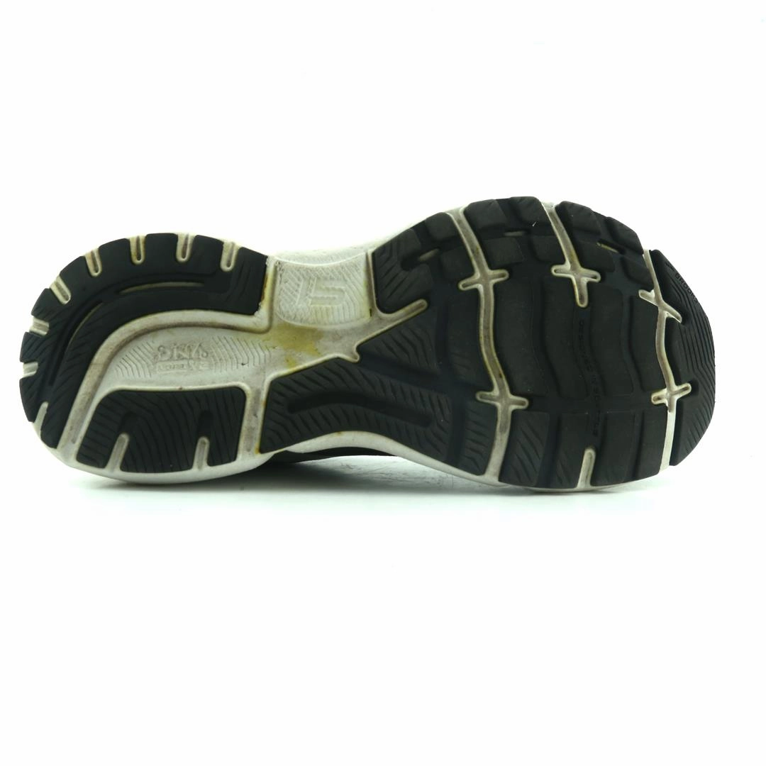 BROOKS GHOST 15 athletic Brooks shoe snapshots