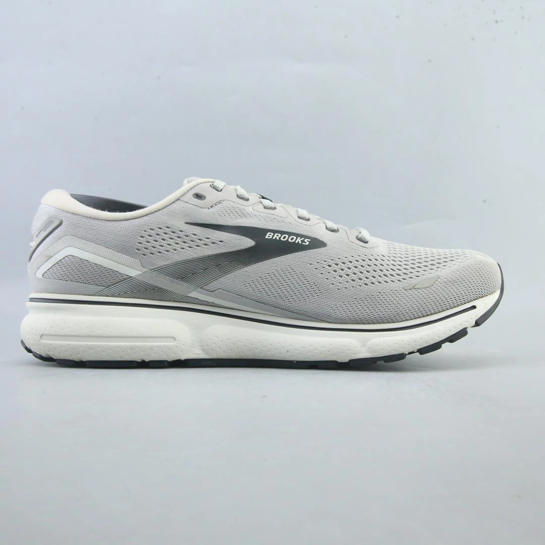 BROOKS GHOST 15 athletic Brooks shoe snapshots