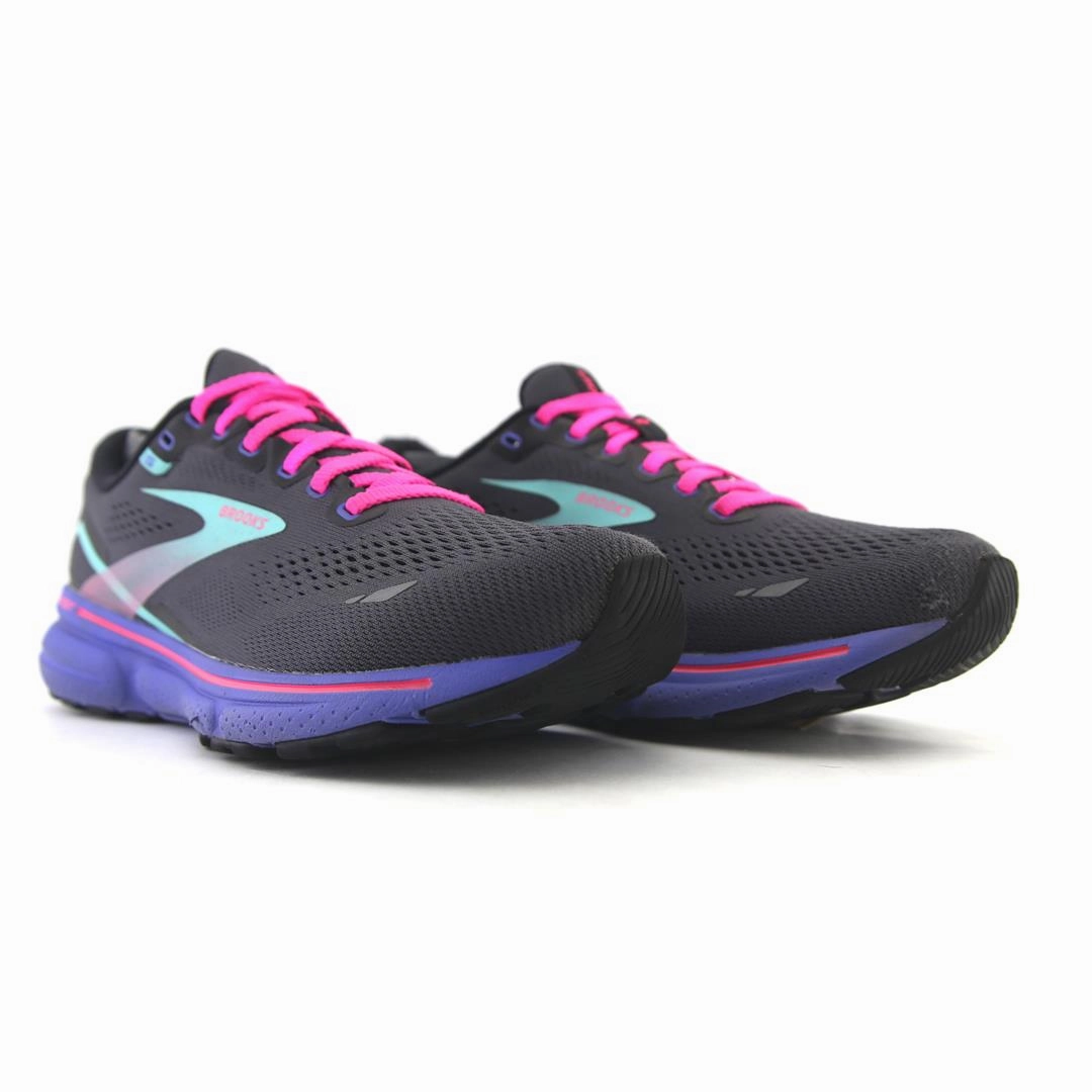 BROOKS GHOST 15 Brooks running footwear shots