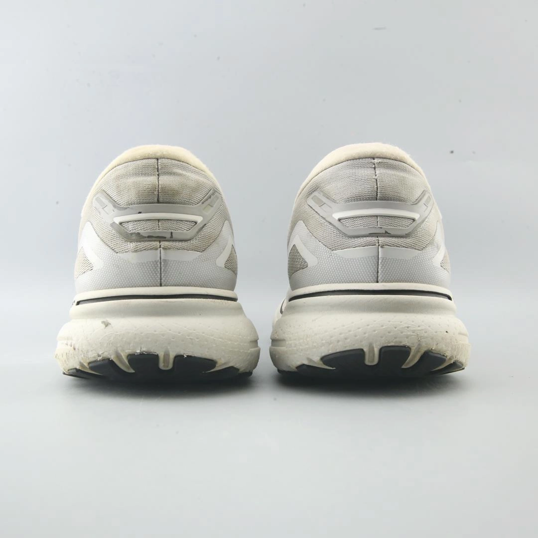 BROOKS GHOST 15 Brooks trainer design images