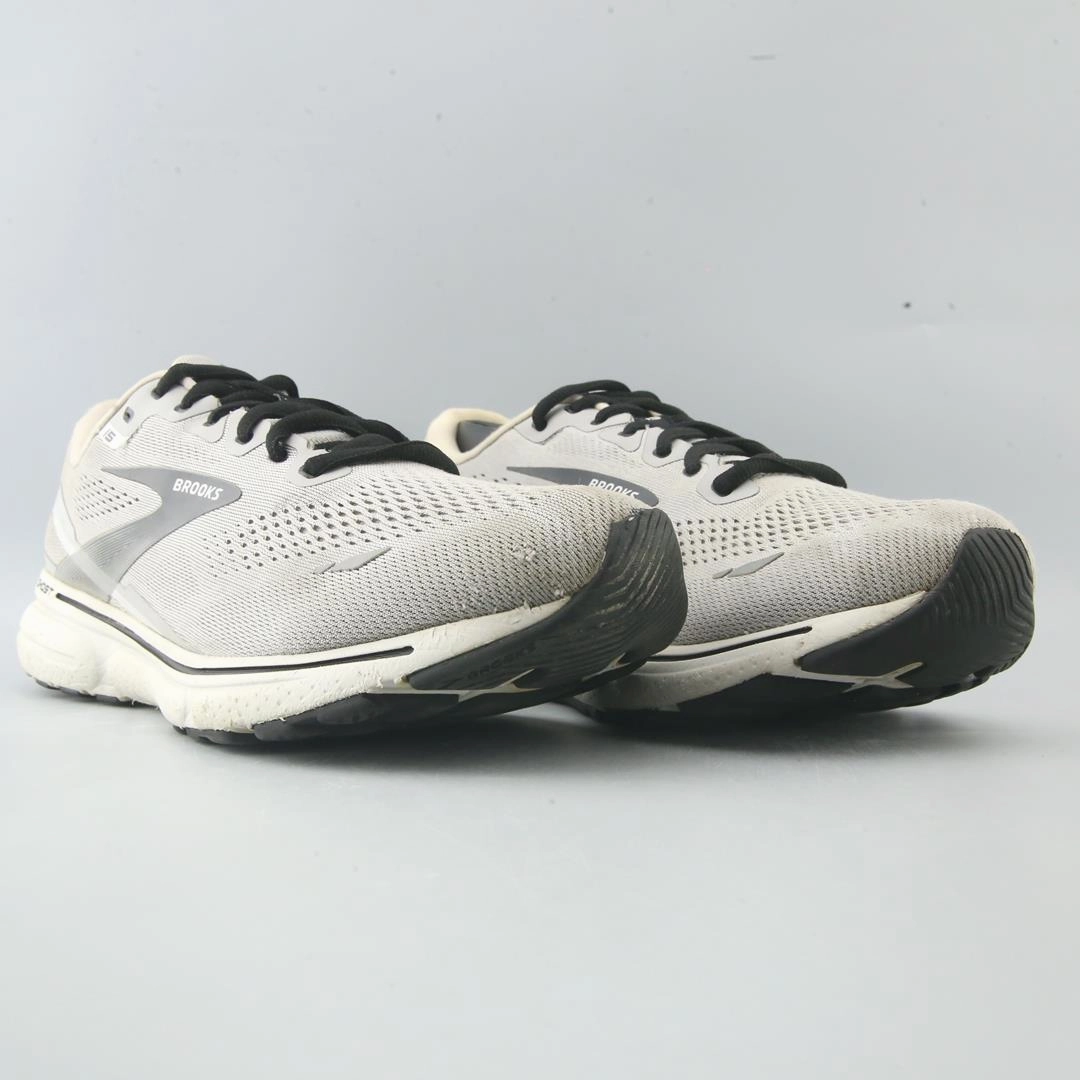 BROOKS GHOST 15 Brooks trainer design images