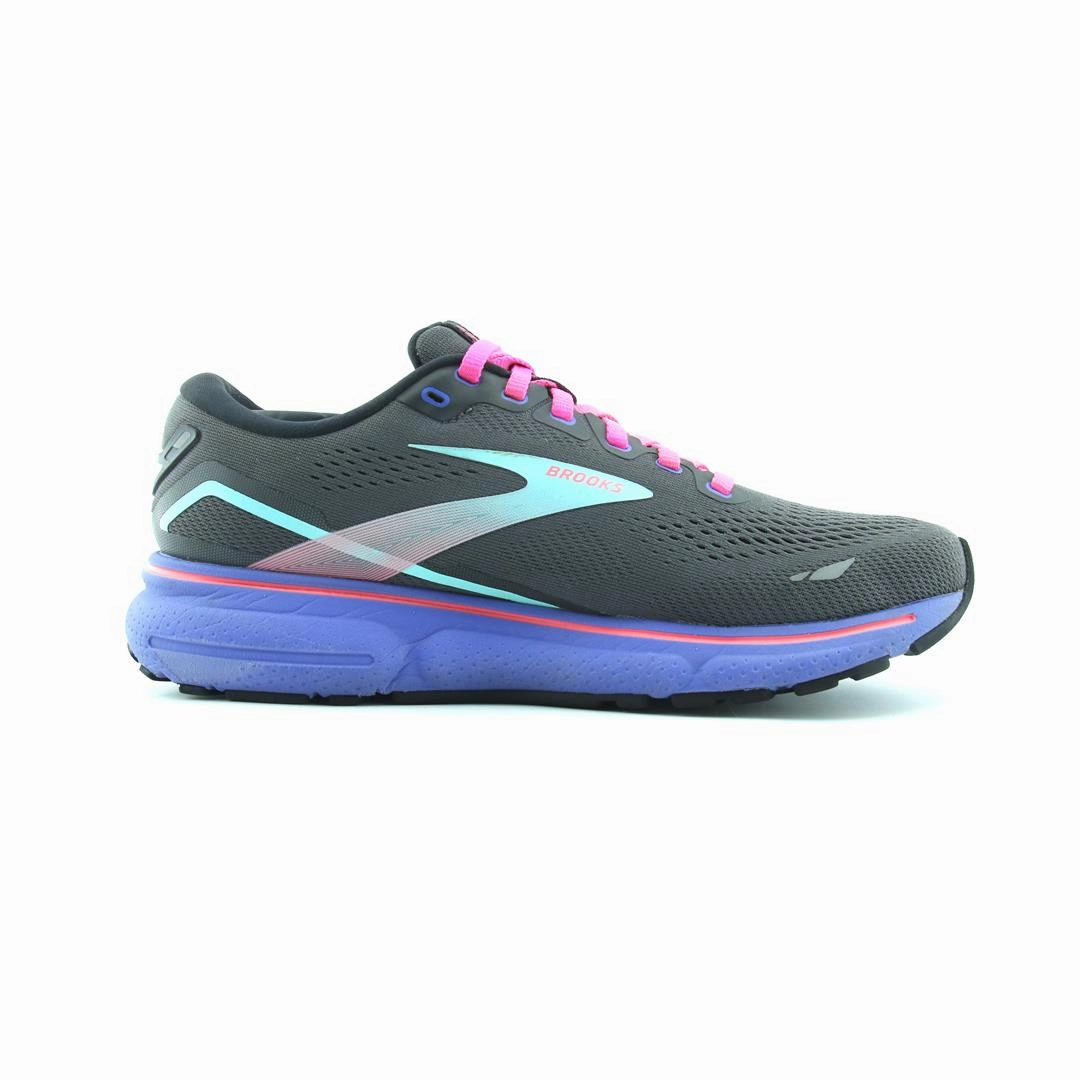 BROOKS GHOST 15 Brooks trainer design images