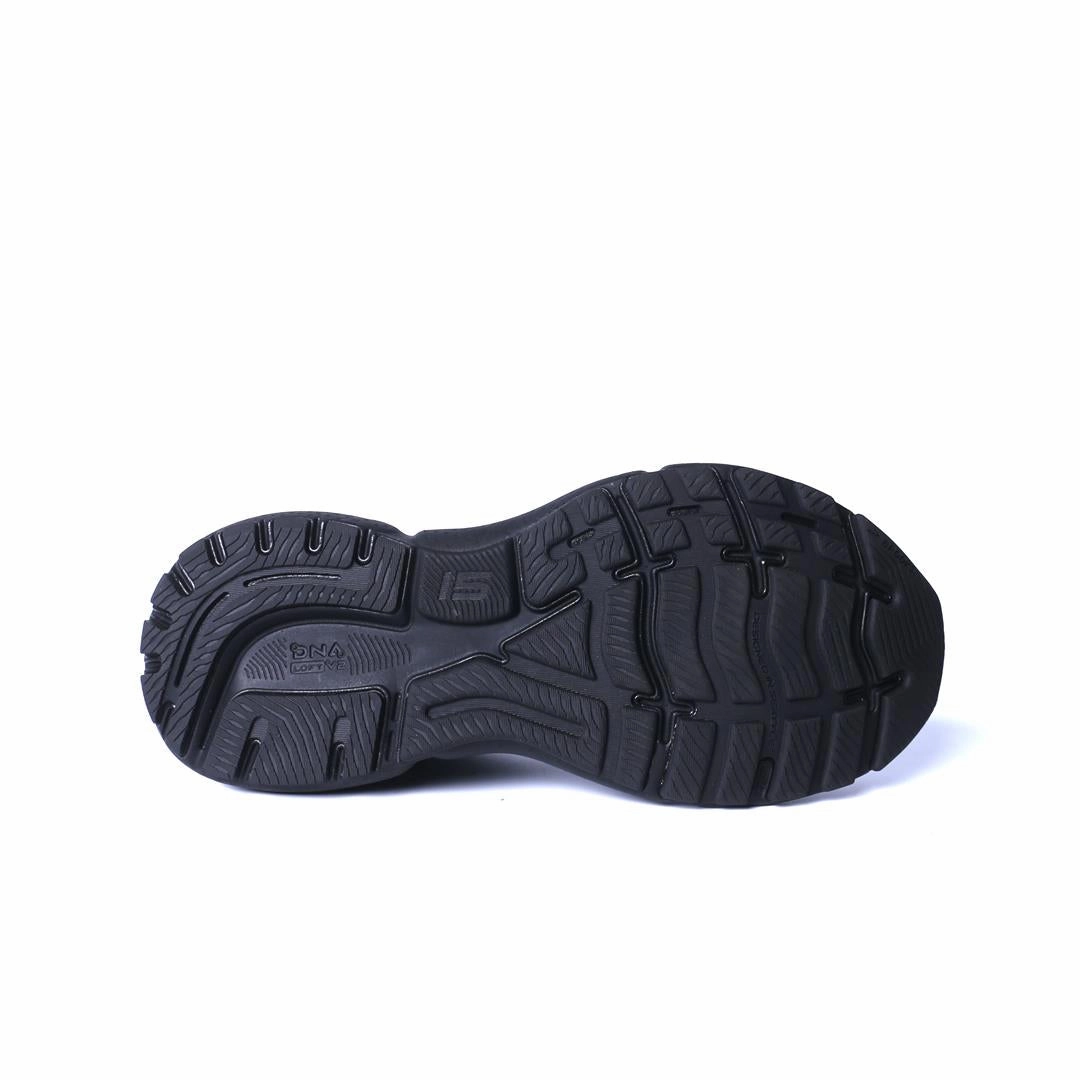 BROOKS GHOST 15 performance running shoe visuals