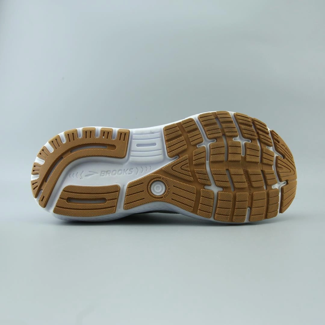 BROOKS GHOST 16 performance running shoe visuals