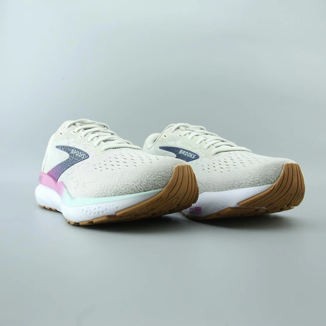 BROOKS GHOST 16 performance running shoe visuals