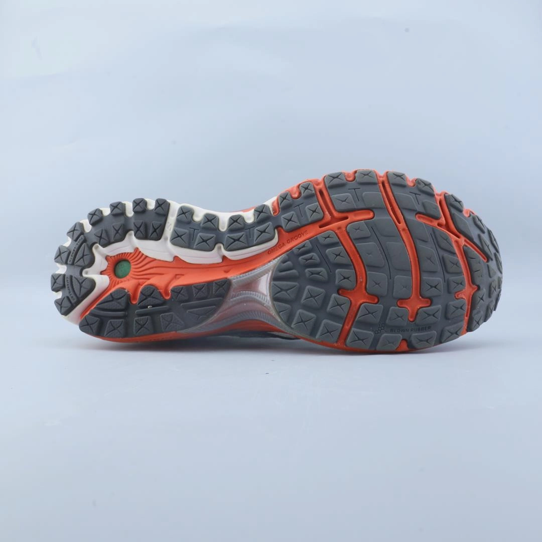 BROOKS GHOST 5 Brooks trainer design images