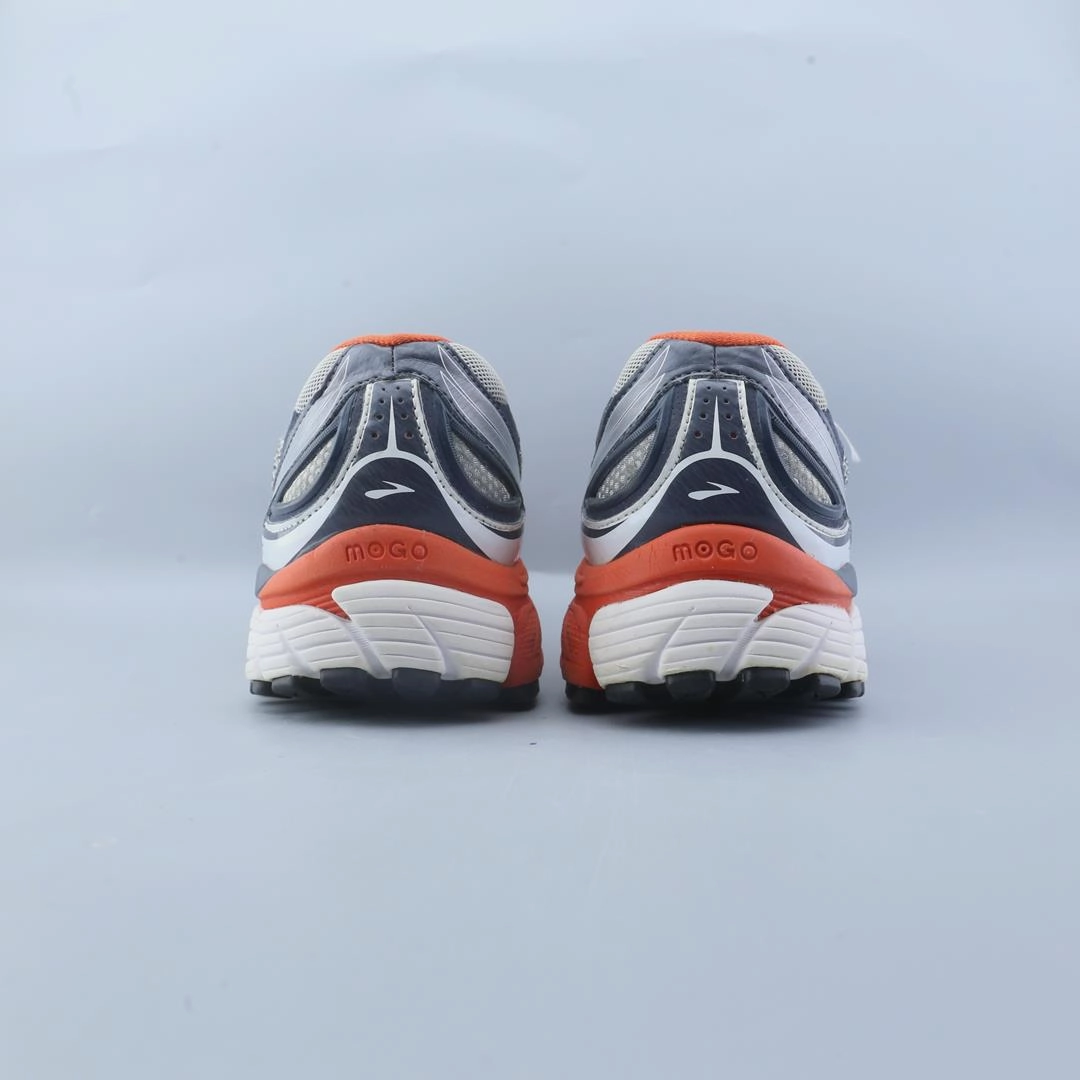 BROOKS GHOST 5 Brooks trainer design images