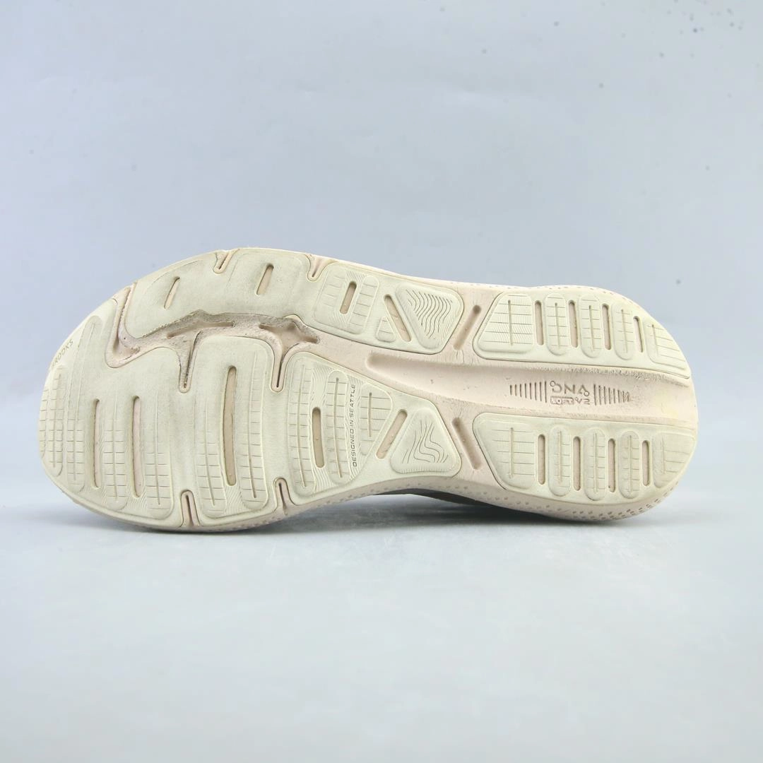BROOKS GHOST MAX athletic Brooks shoe snapshots