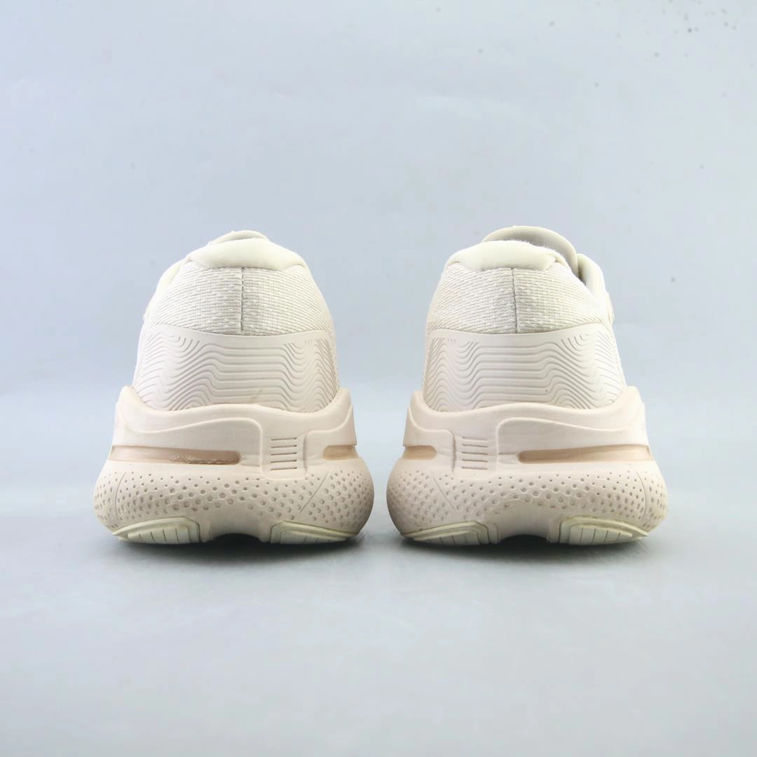 BROOKS GHOST MAX athletic Brooks shoe snapshots