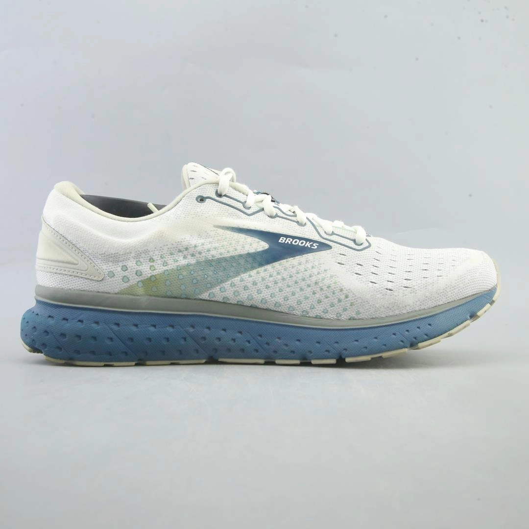 BROOKS GLYCERIN 18 Brooks running shoe close-ups