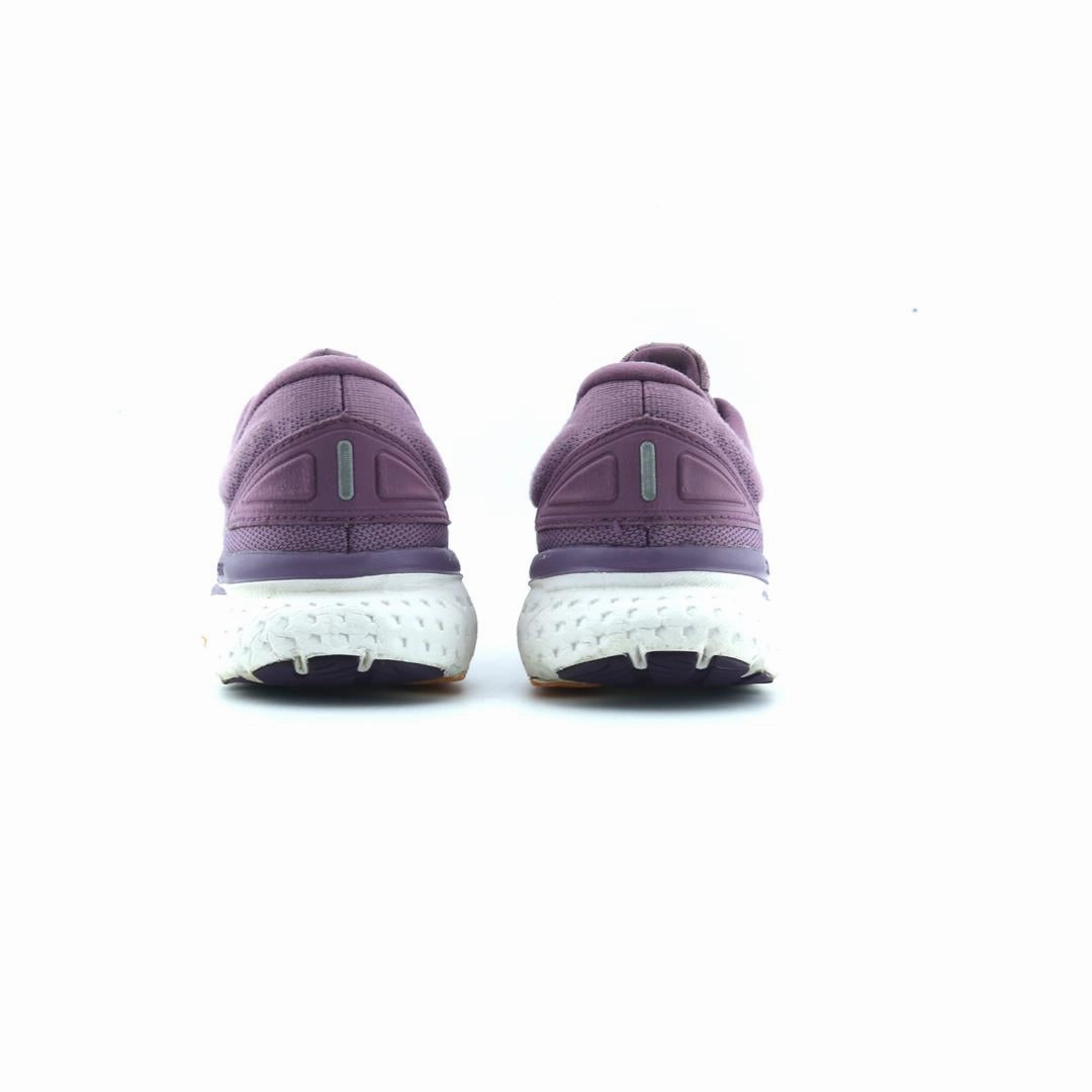 BROOKS GLYCERIN 18 performance running shoe visuals