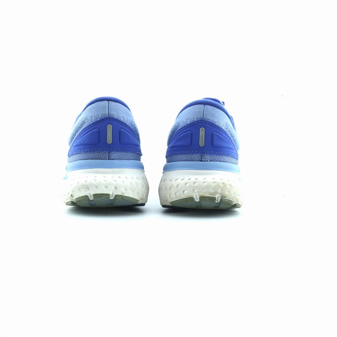 BROOKS GLYCERIN 18 performance running shoe visuals