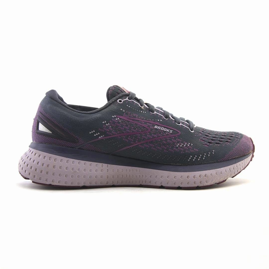 BROOKS GLYCERIN 19 Brooks running footwear shots