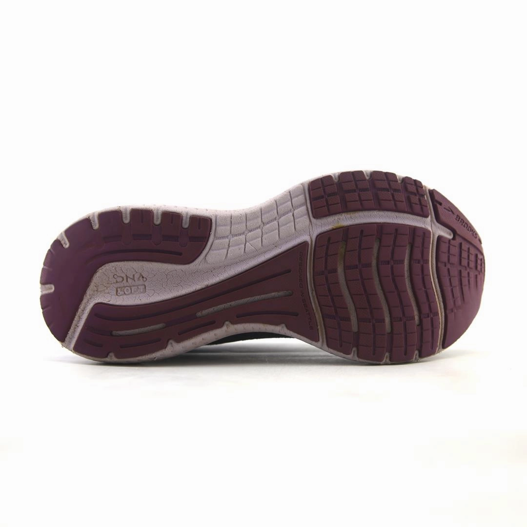 BROOKS GLYCERIN 19 Brooks running footwear shots
