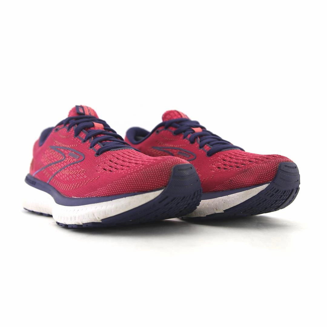 BROOKS GLYCERIN 19 Brooks running footwear shots