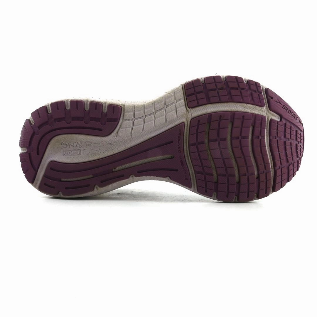 BROOKS GLYCERIN 19 Brooks running shoe close-ups
