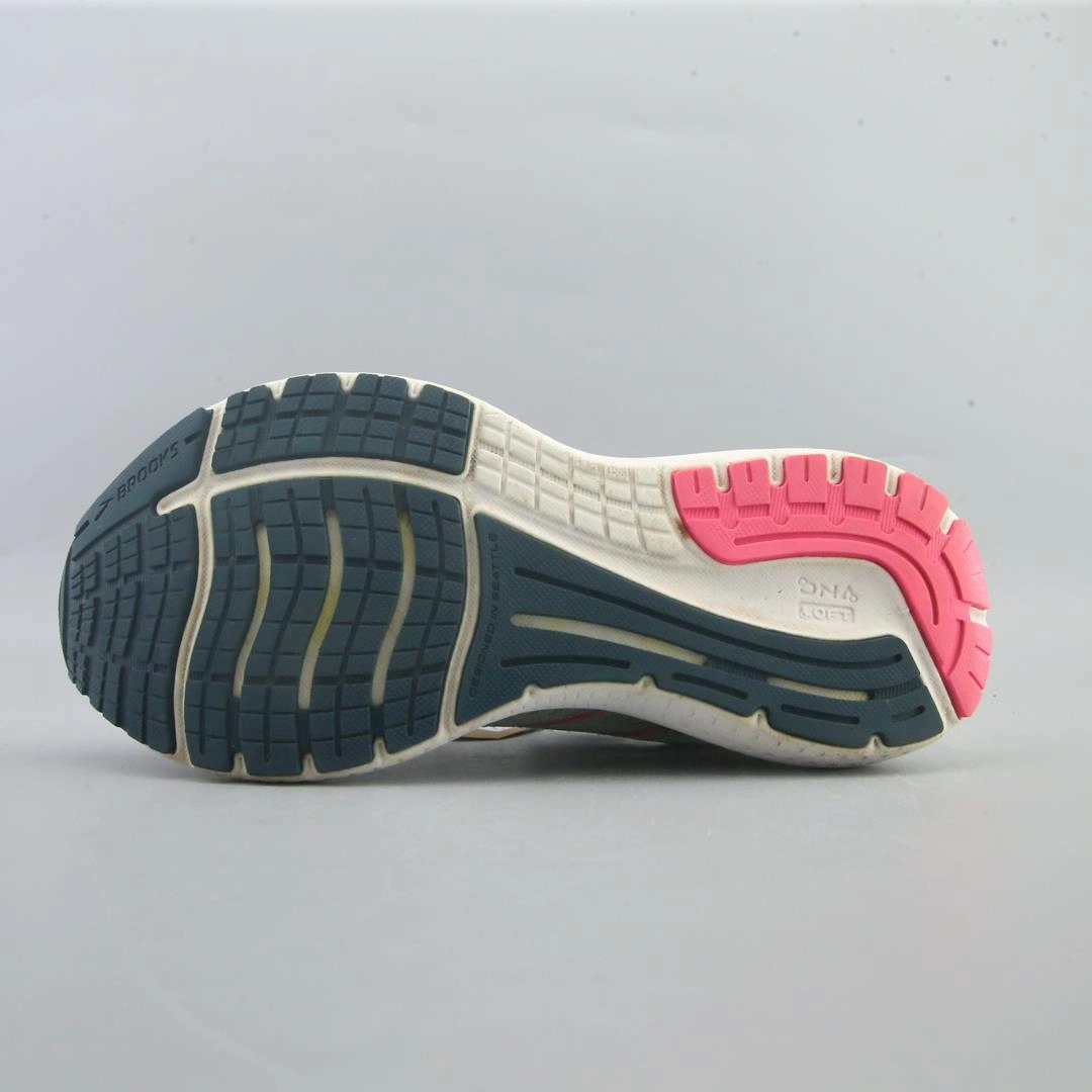 BROOKS GLYCERIN 19 Brooks running shoe close-ups