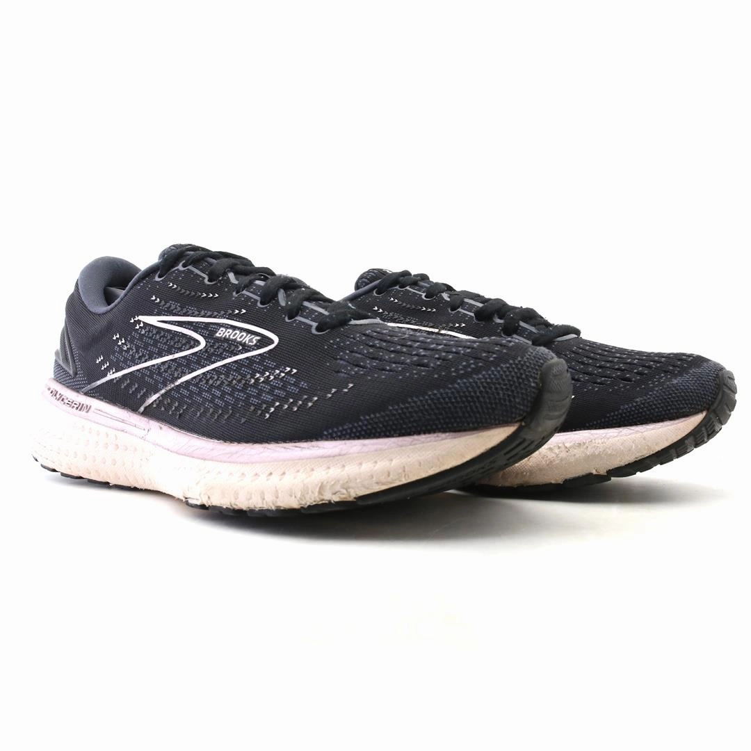 BROOKS GLYCERIN 19 Brooks running shoe close-ups