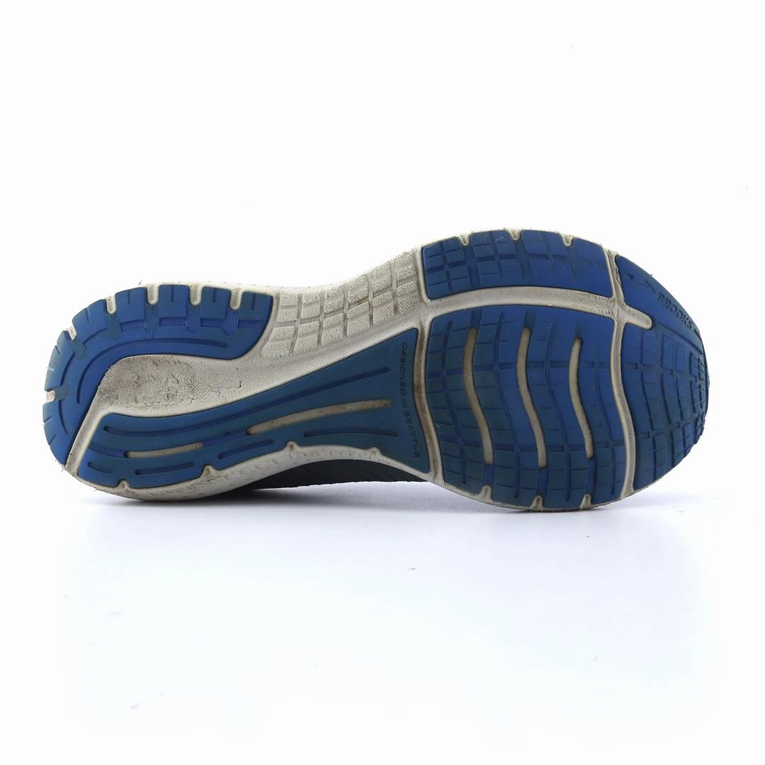 BROOKS GLYCERIN 19 Brooks running shoe close-ups