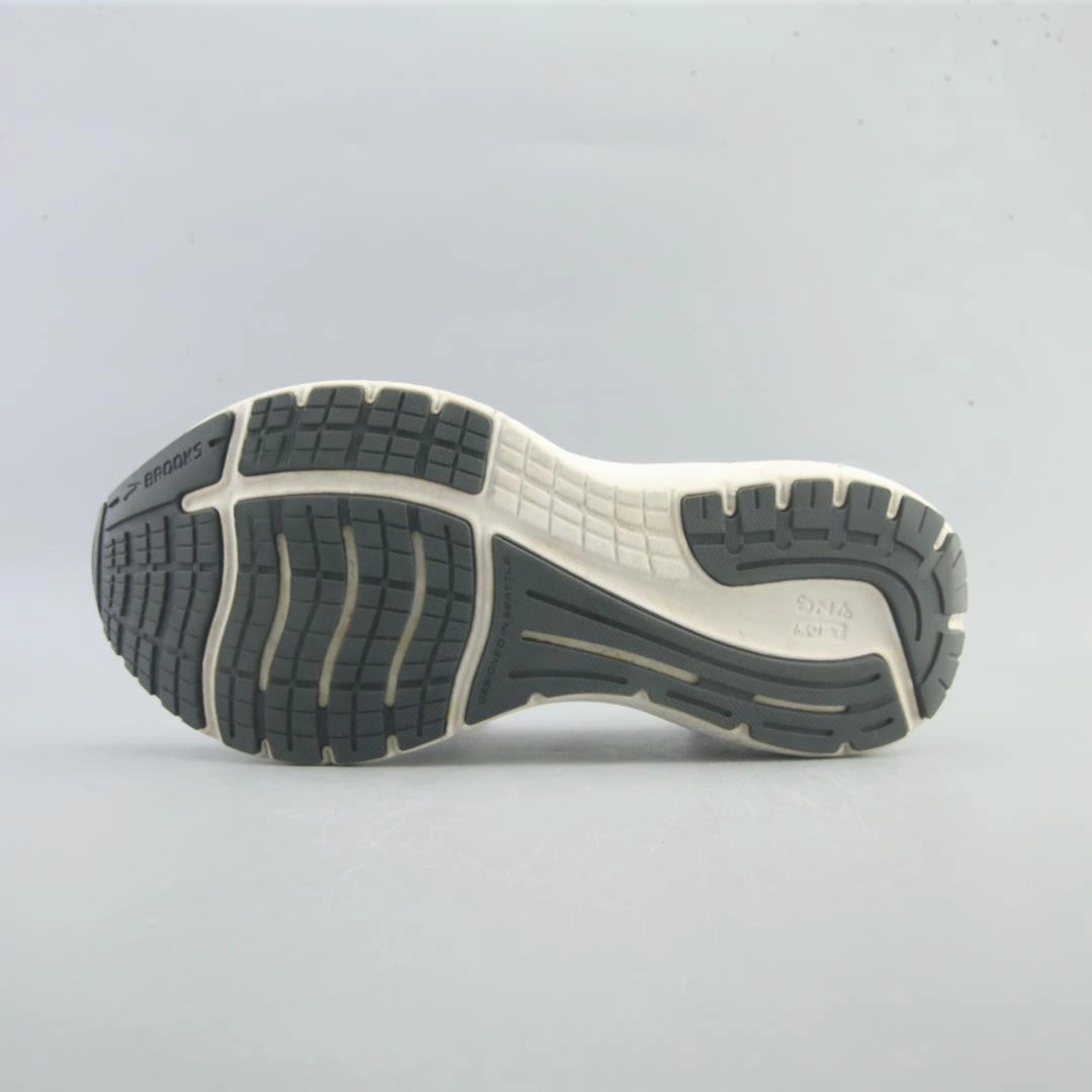 BROOKS GLYCERIN 19 Brooks running shoe close-ups