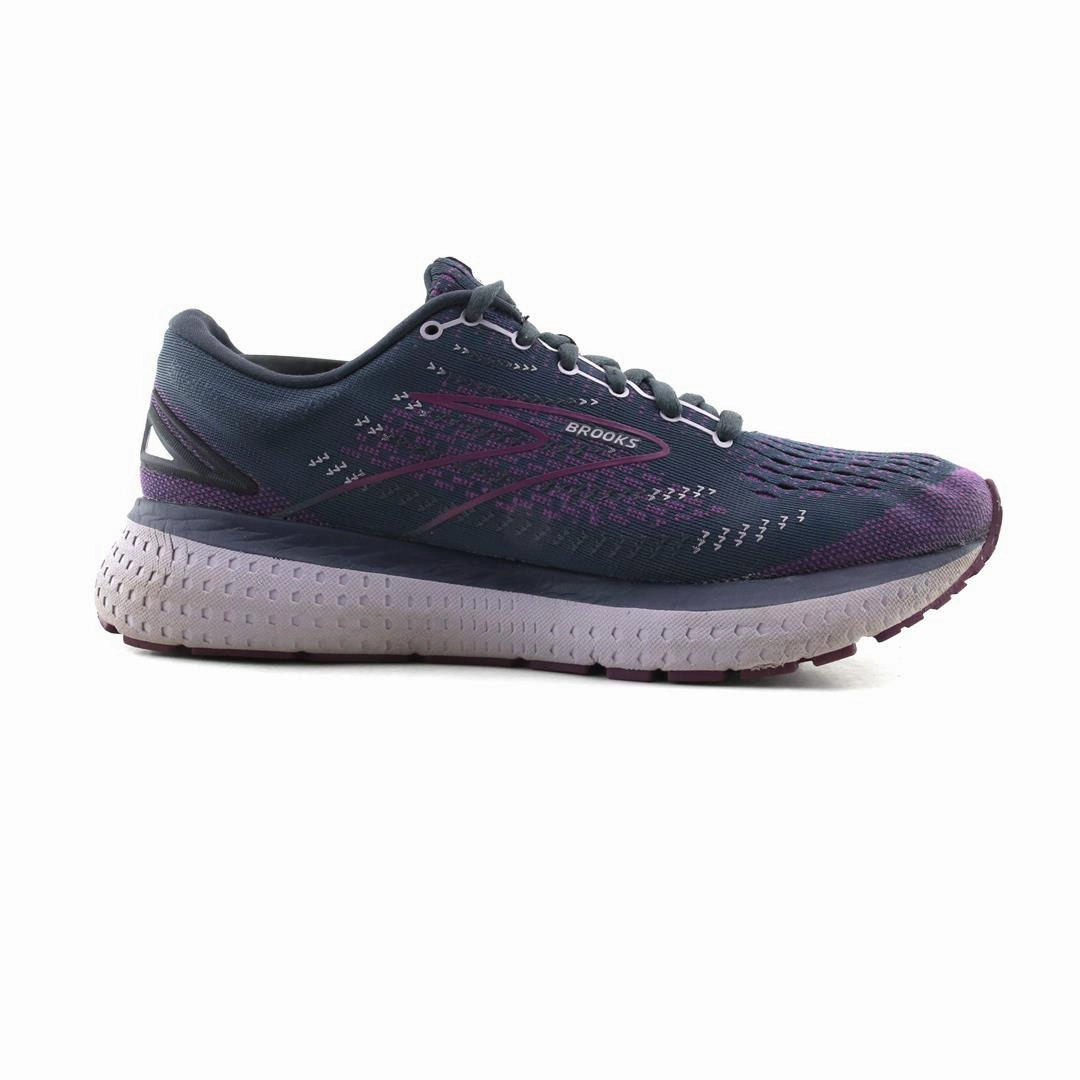 BROOKS GLYCERIN 19 Brooks running shoe close-ups