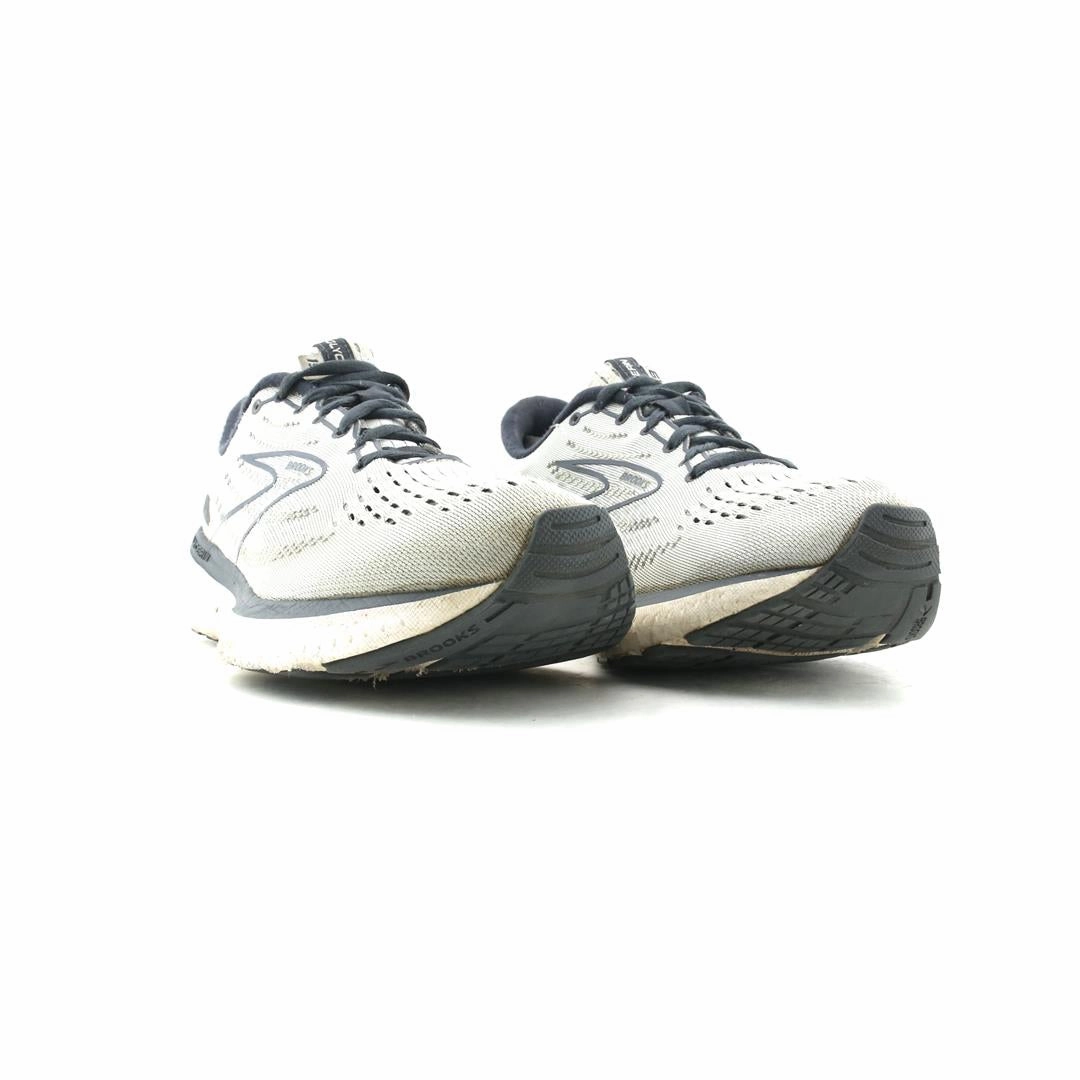 BROOKS GLYCERIN 19 Brooks running shoe close-ups
