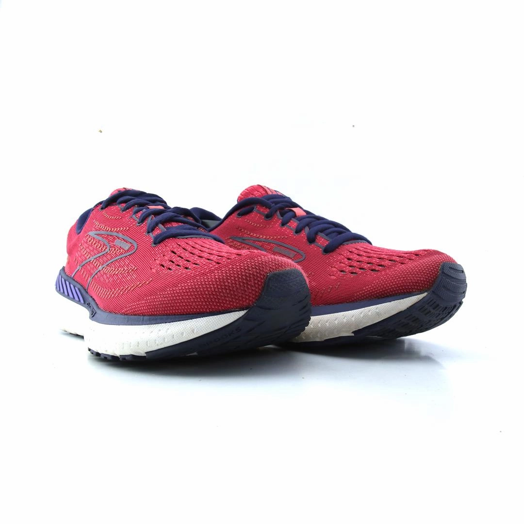 BROOKS GLYCERIN 19 Brooks trainer design images