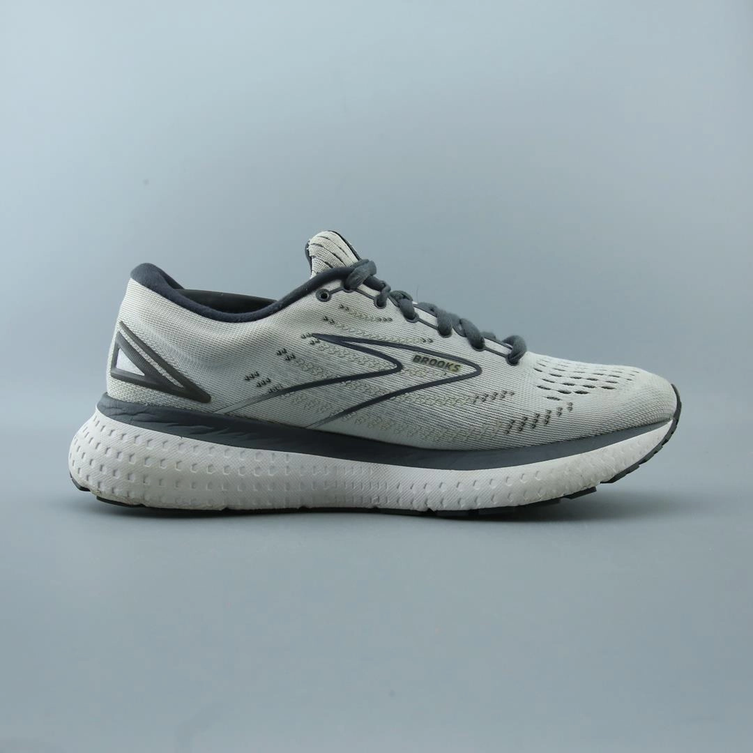 BROOKS GLYCERIN 19 performance running shoe visuals