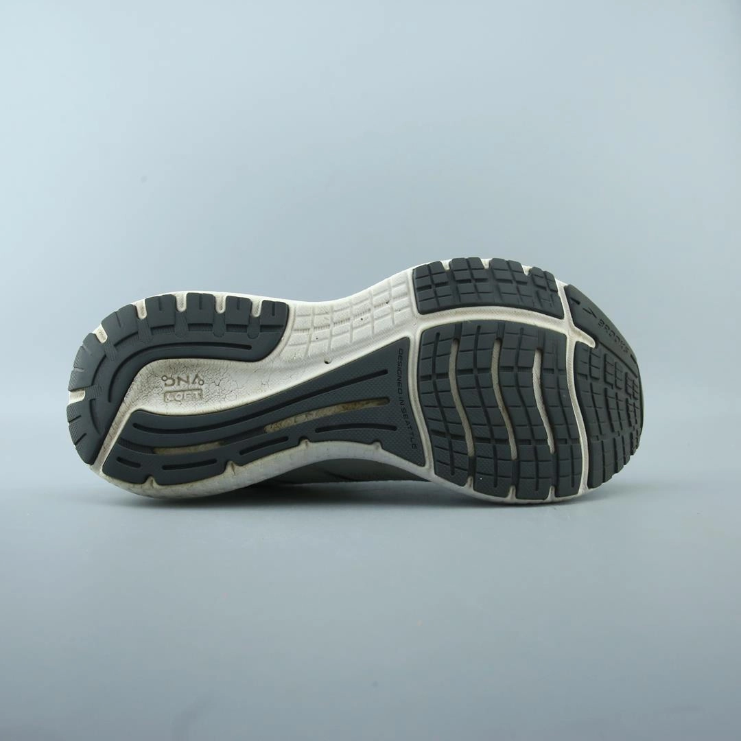 BROOKS GLYCERIN 19 performance running shoe visuals