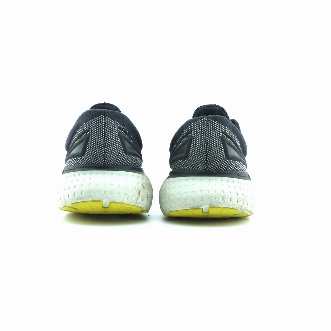 BROOKS GLYCERIN 19 performance running shoe visuals