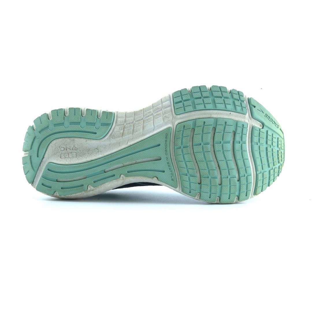 BROOKS GLYCERIN 19 performance running shoe visuals