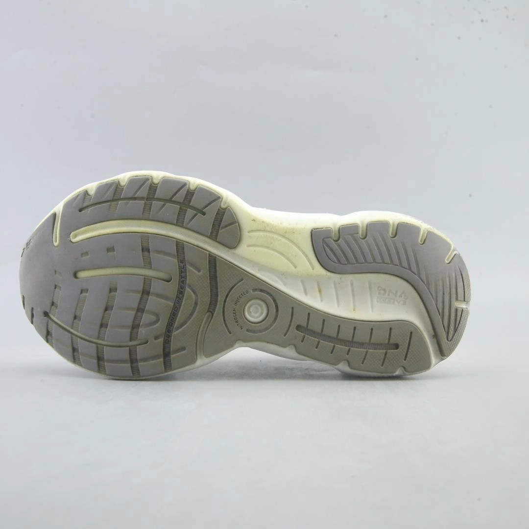 BROOKS GLYCERIN 20 Brooks running shoe close-ups