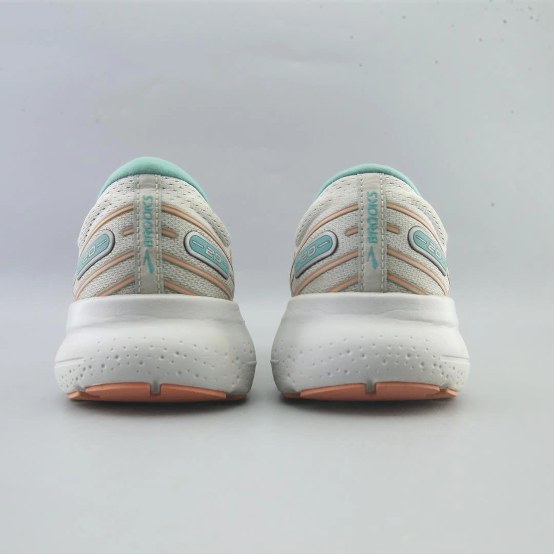 BROOKS GLYCERIN 20 Brooks running shoe close-ups