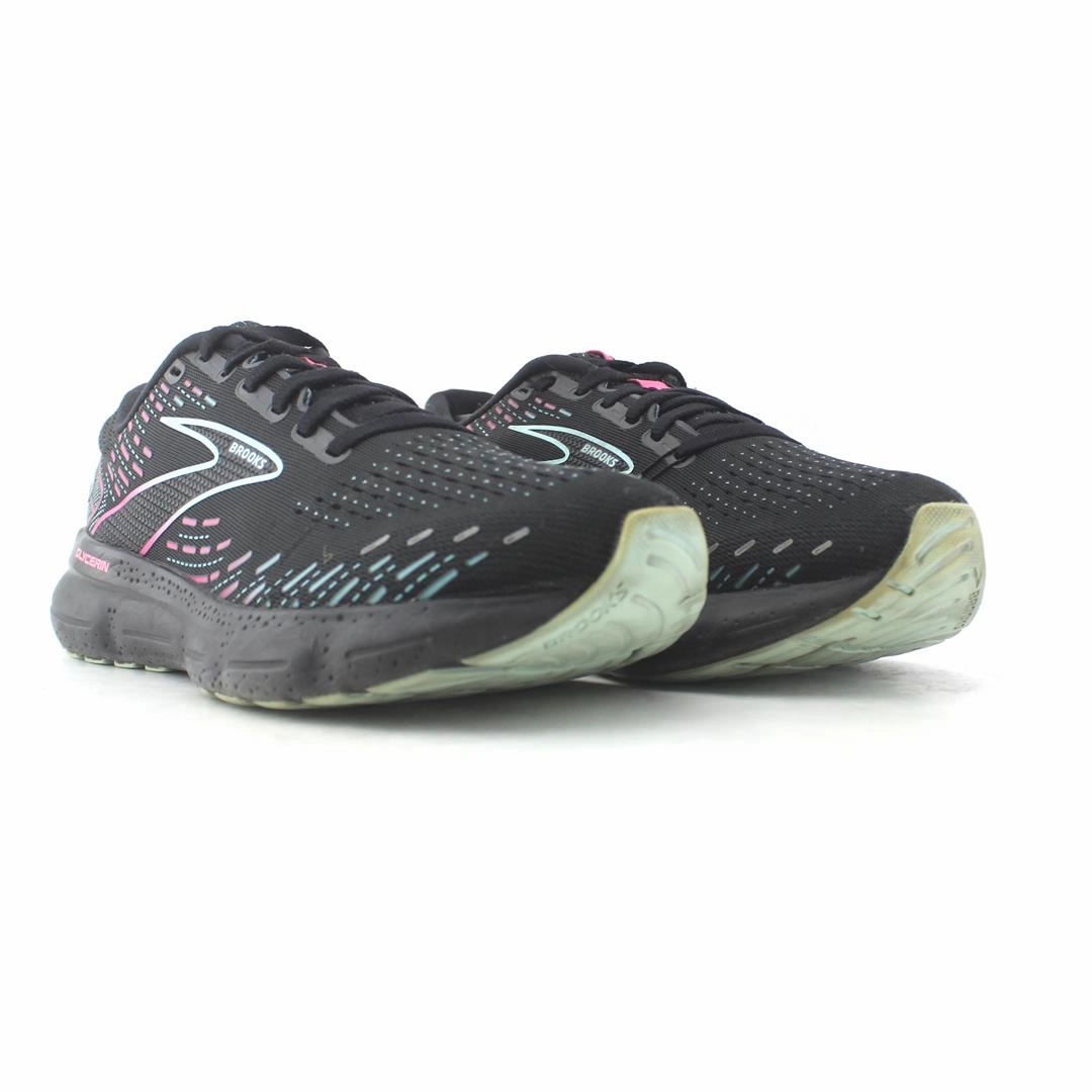 BROOKS GLYCERIN 20 Brooks running shoe close-ups