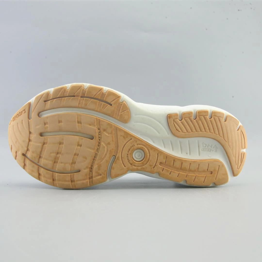 BROOKS GLYCERIN 20 Brooks running shoe close-ups