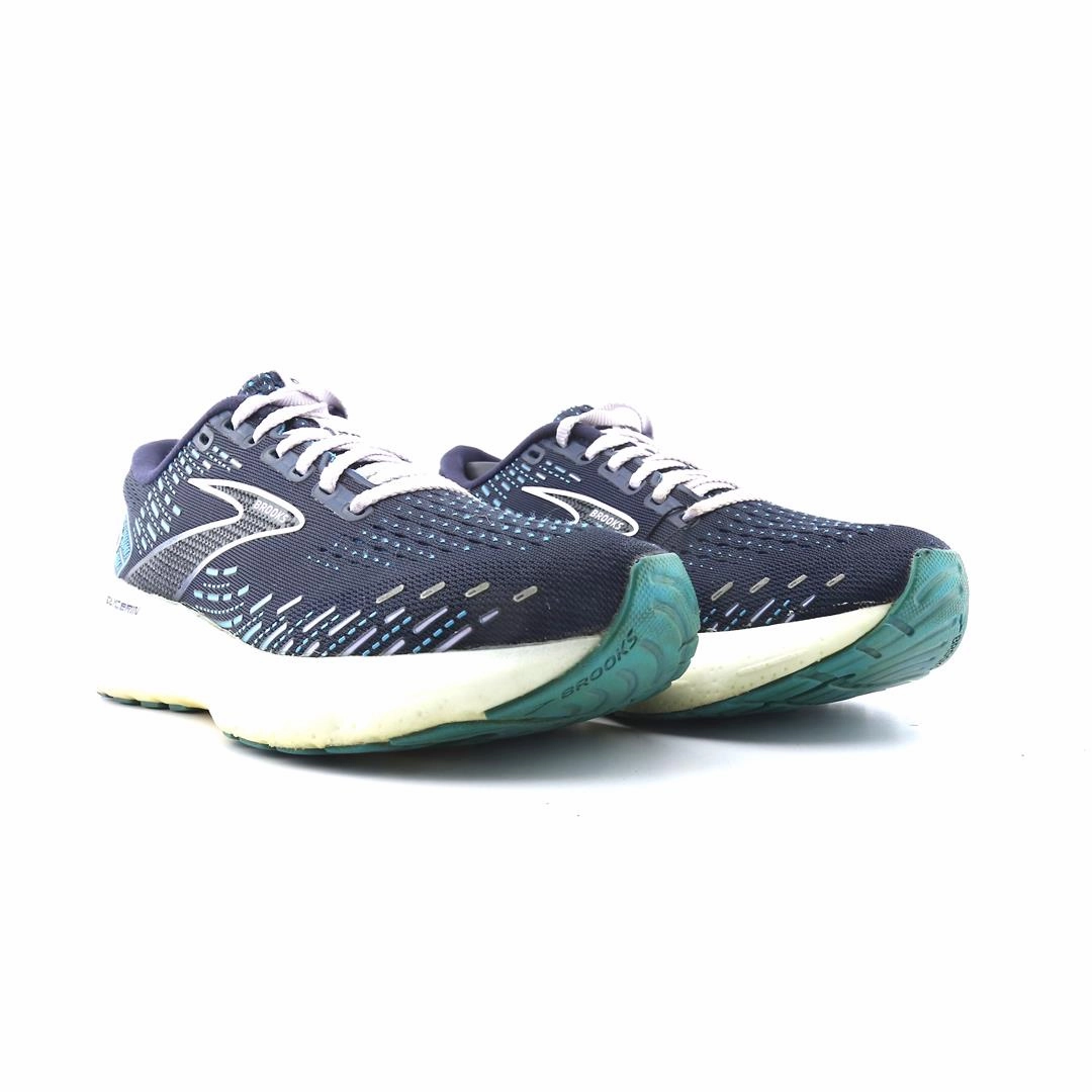 BROOKS GLYCERIN 20 Brooks running shoe close-ups